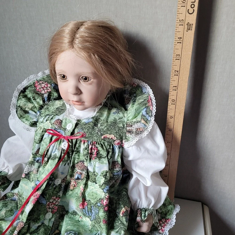 Lloyd Middleton Molly Porcelain Doll Cheri McAfoose Royal Vienna Collection #228